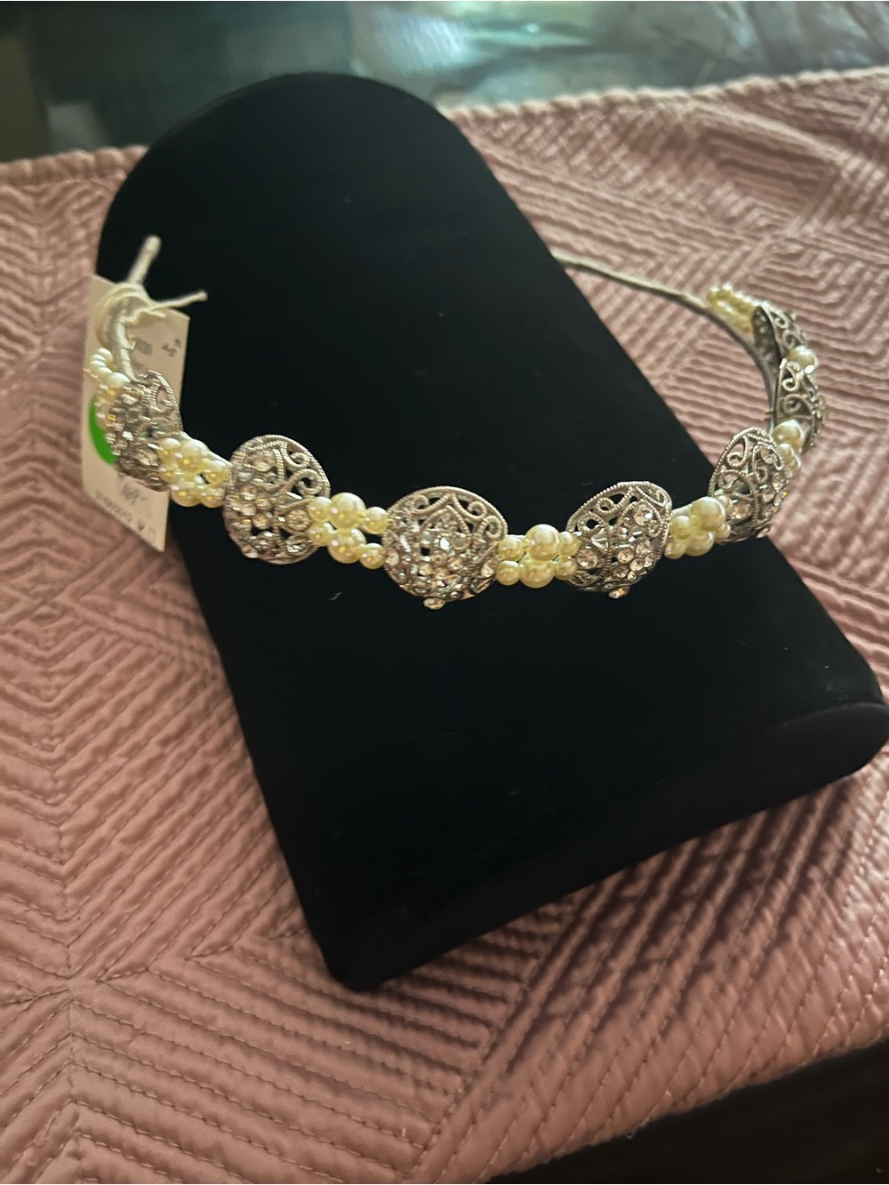 Pearl and Silver Filigree Decorative Headband - Elegant Women’s Hair Accessory